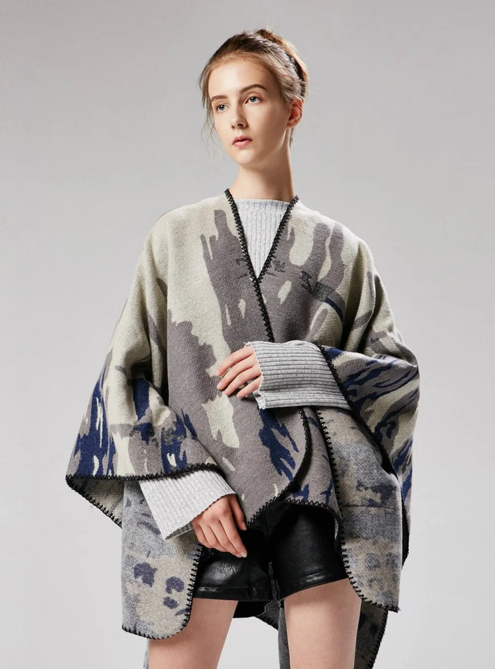 CAMOUFLAGE CASHMERE JACQUARD LENGTHENED CLOAK