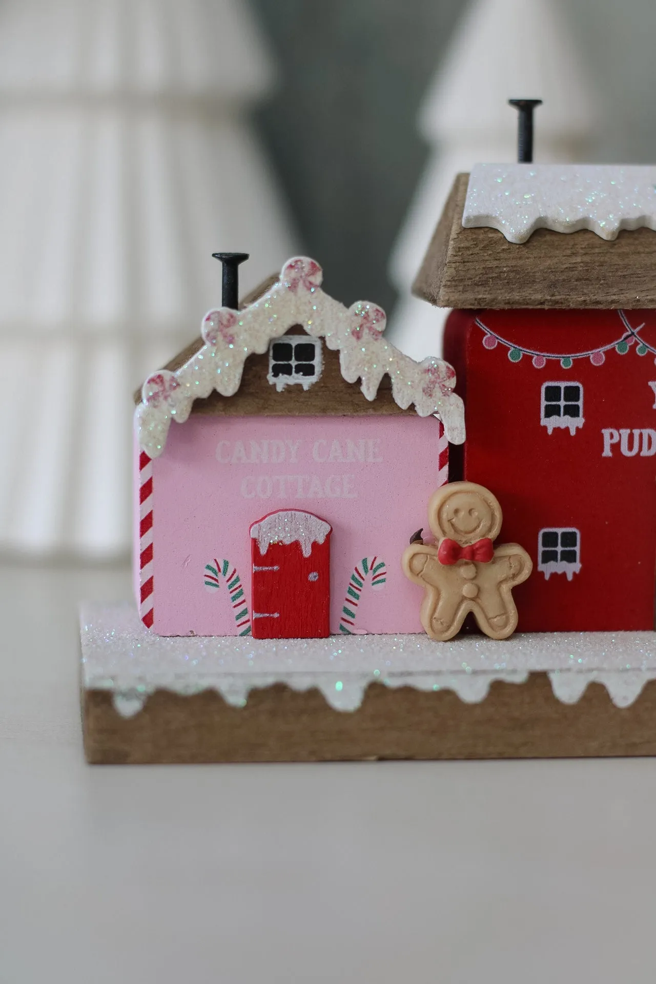 Gingerbread Lane Wooden Street Decoration