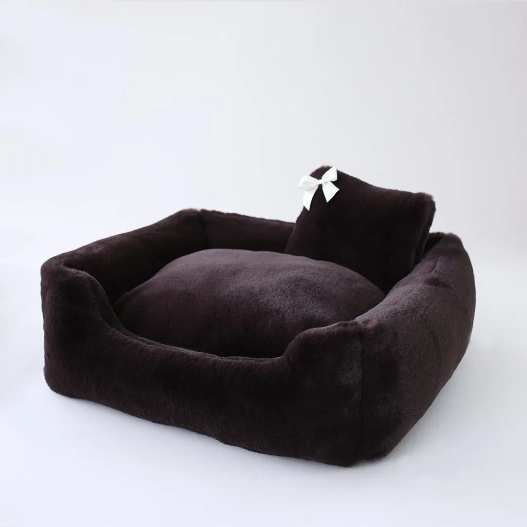 Hello Doggie Divine Dog Bed