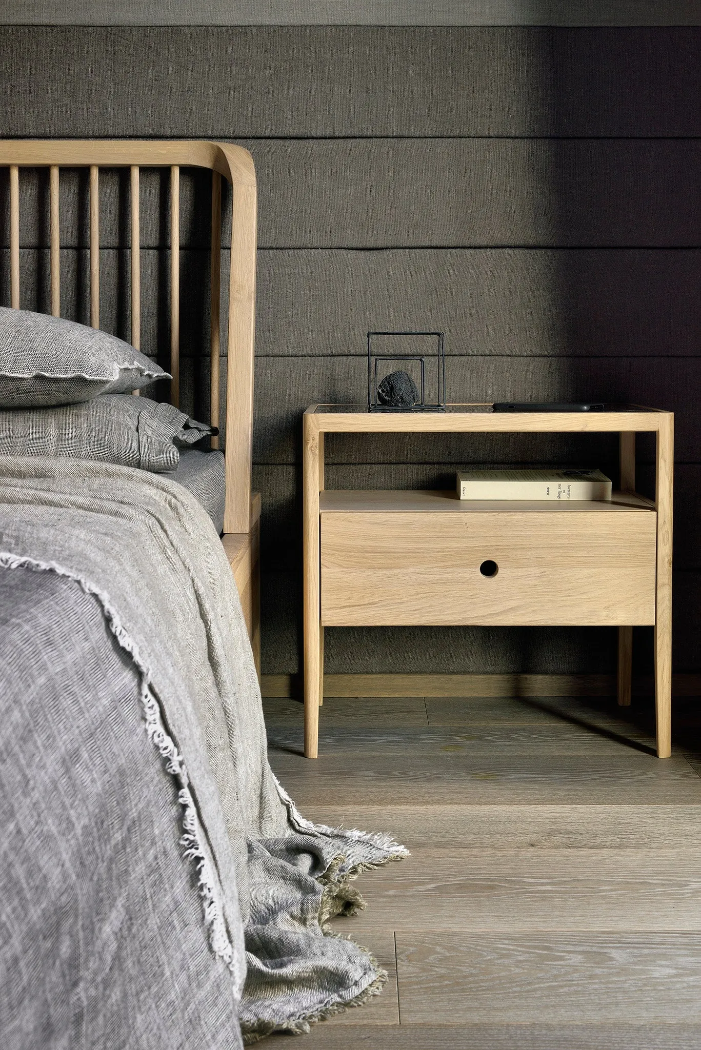 Spindle Bed