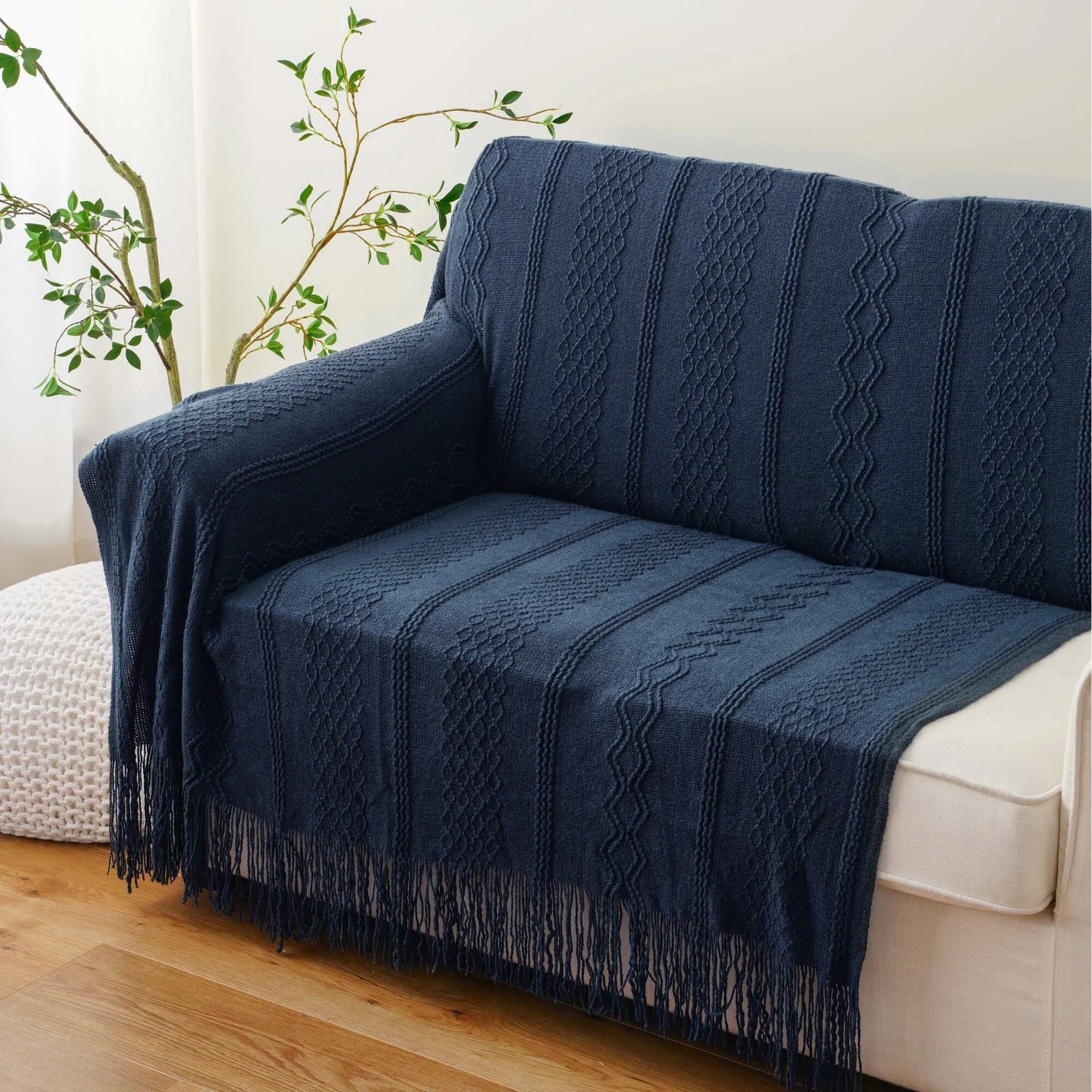 Super Soft Knit Throw Blanket